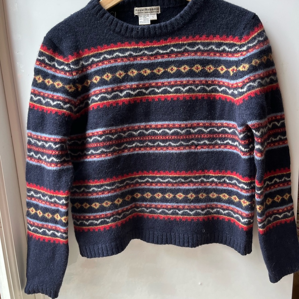 Royal Robbins Blue and Red Crew Neck Sweater Wool